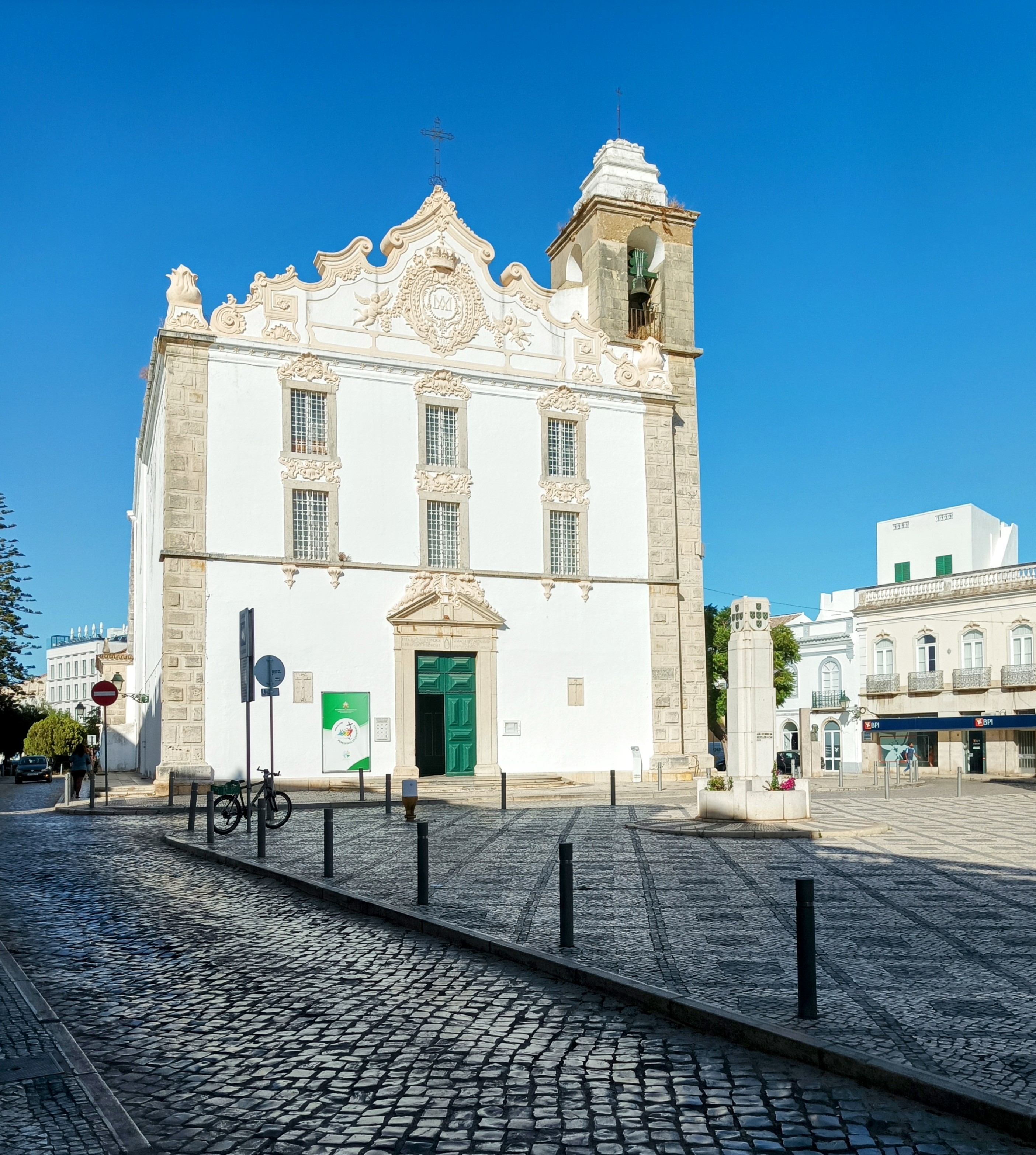 Igreja de Nossa Senhora do Rosário (Olhão), Olhão