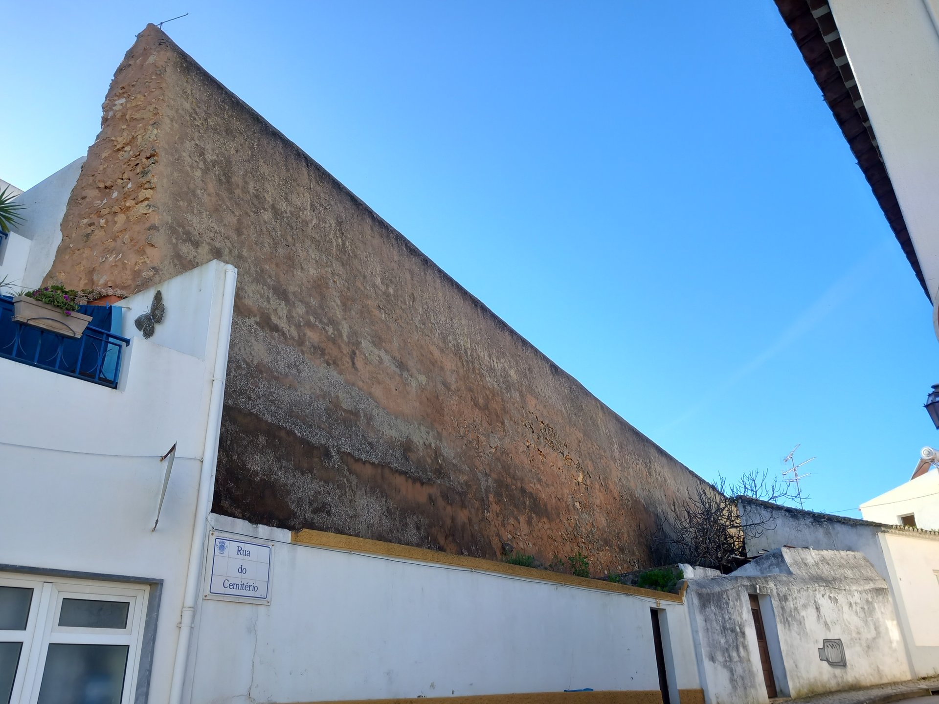 Muralhas de Lagos, Lagos