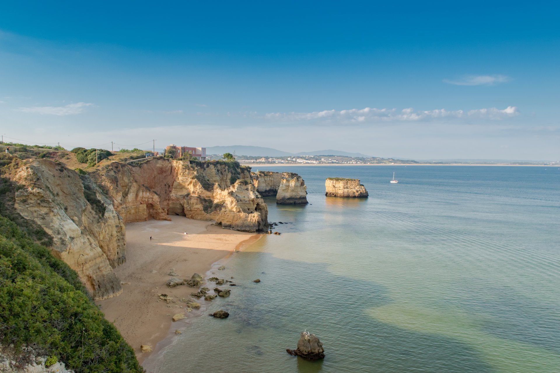 Praia do Pinhão, Lagos