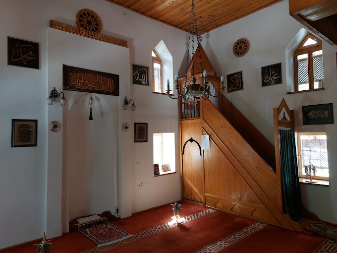 Gallery Photo
