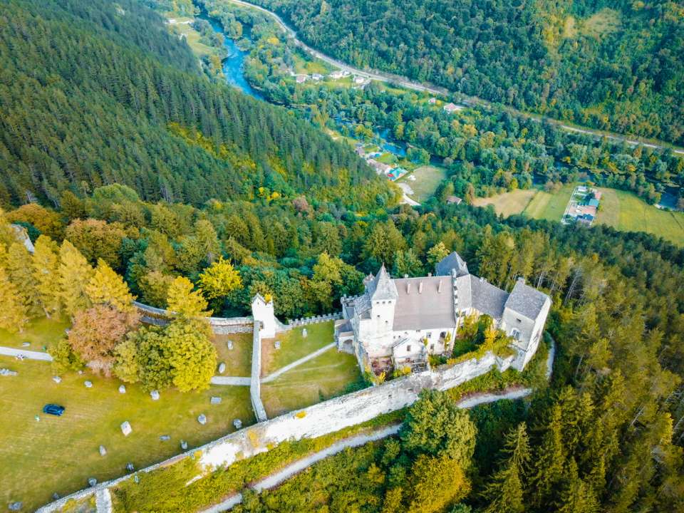 Ostrožac Castle