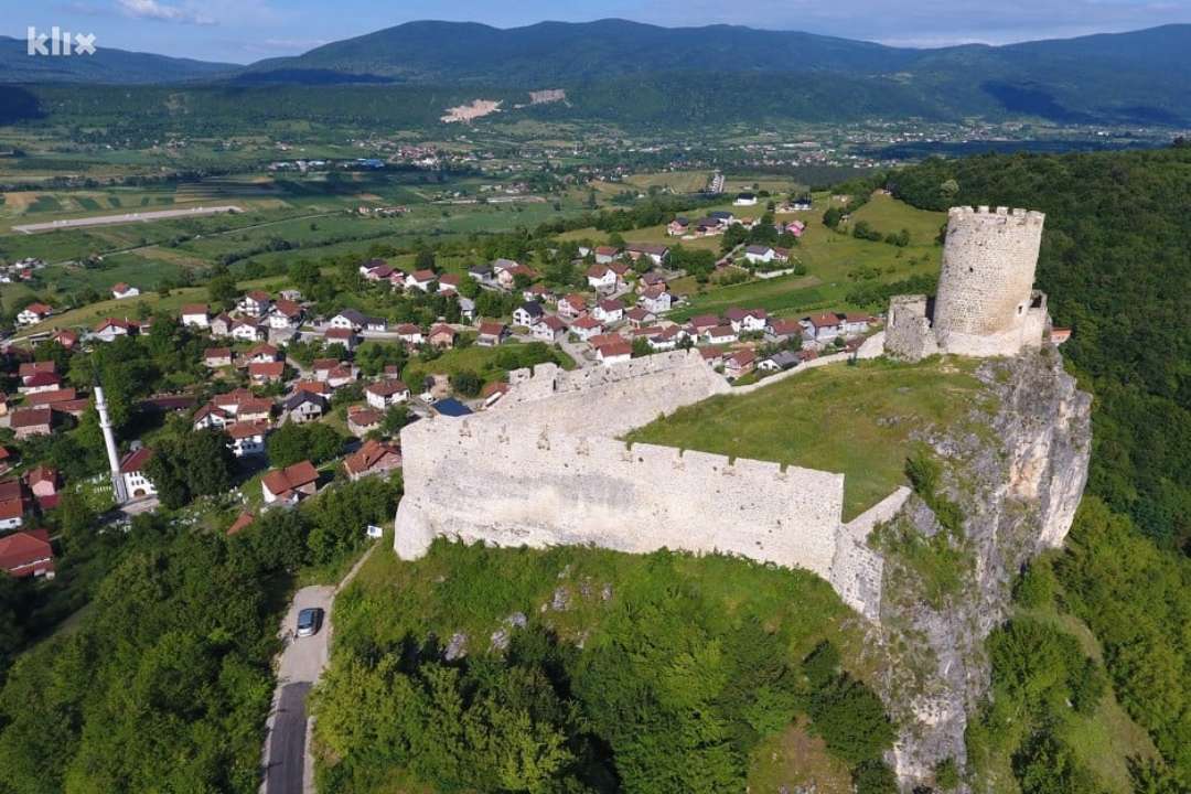 Sokolac fort