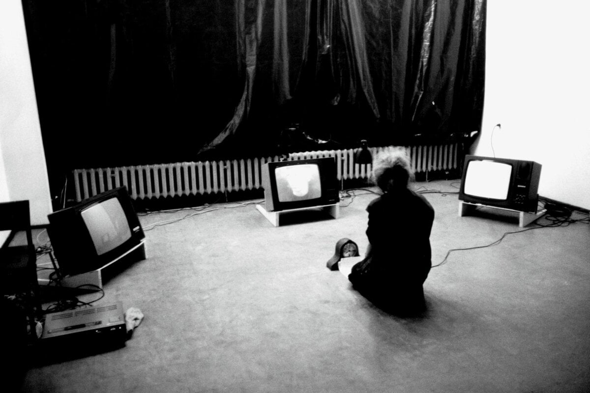 Distorted Image. Chapters from the Beginnings of Video Art