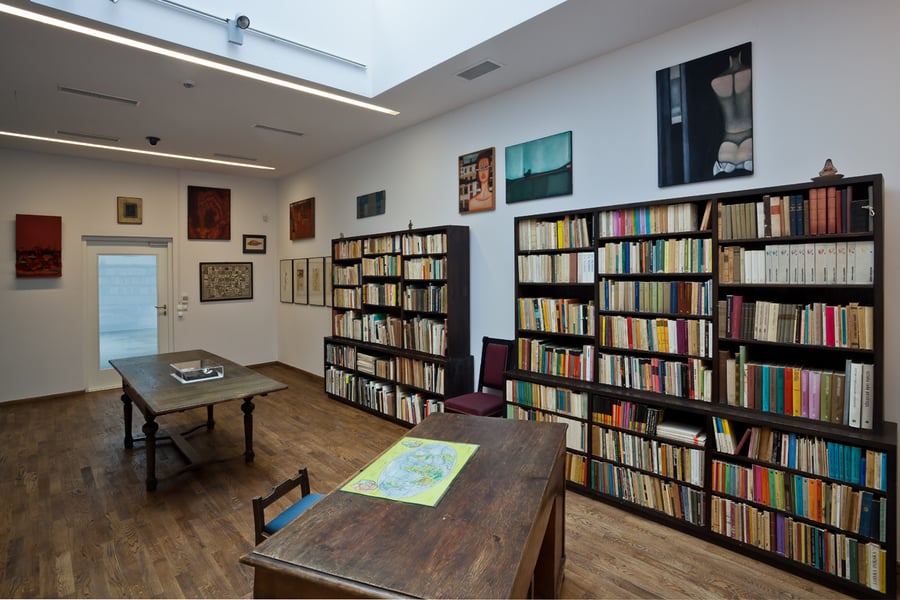The Mieczysław Porębski Library (MOCAK Collection)