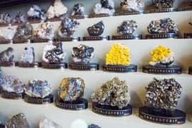 Mineralsalene