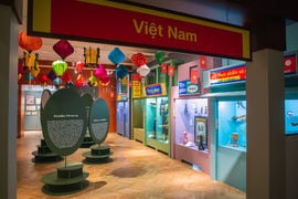 Vietnam nær og fjern