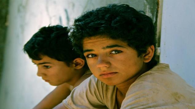 "بيكاس": عفوية التجربة الأولى وهشاشتها