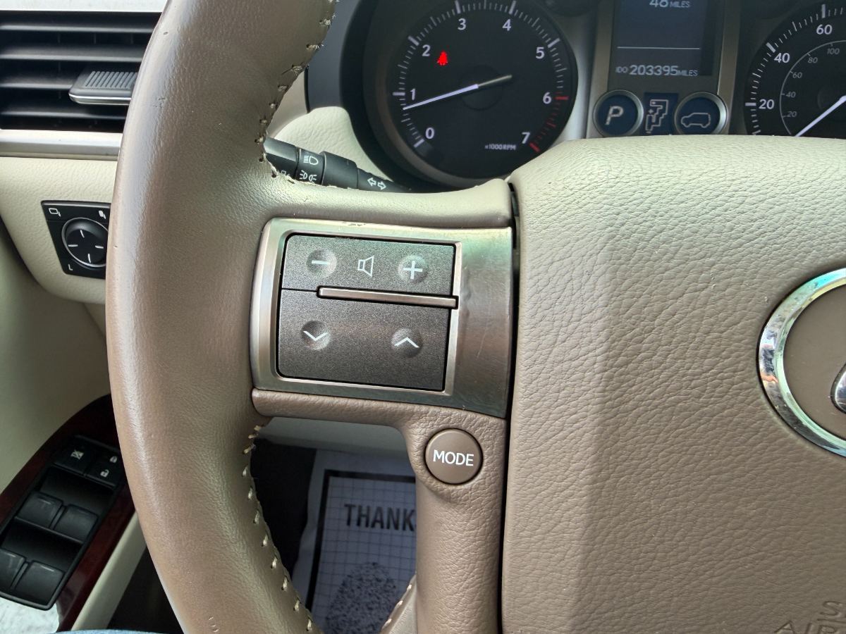 2012 Lexus GX 460 photo 18