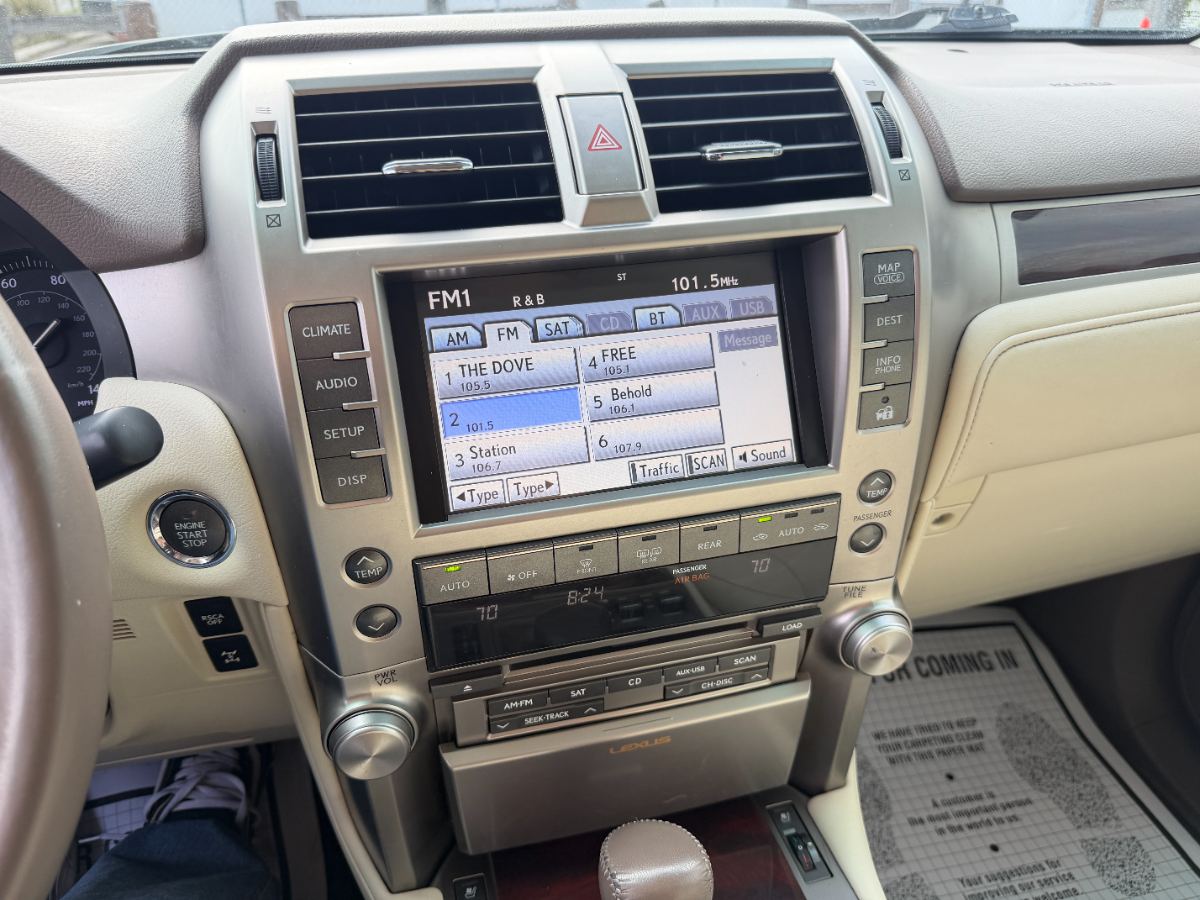 2012 Lexus GX 460 photo 20