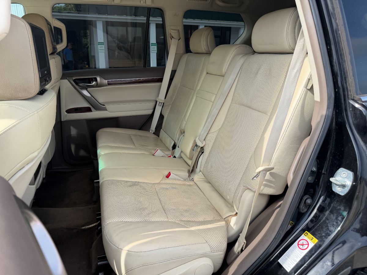 2012 Lexus GX 460 photo 26