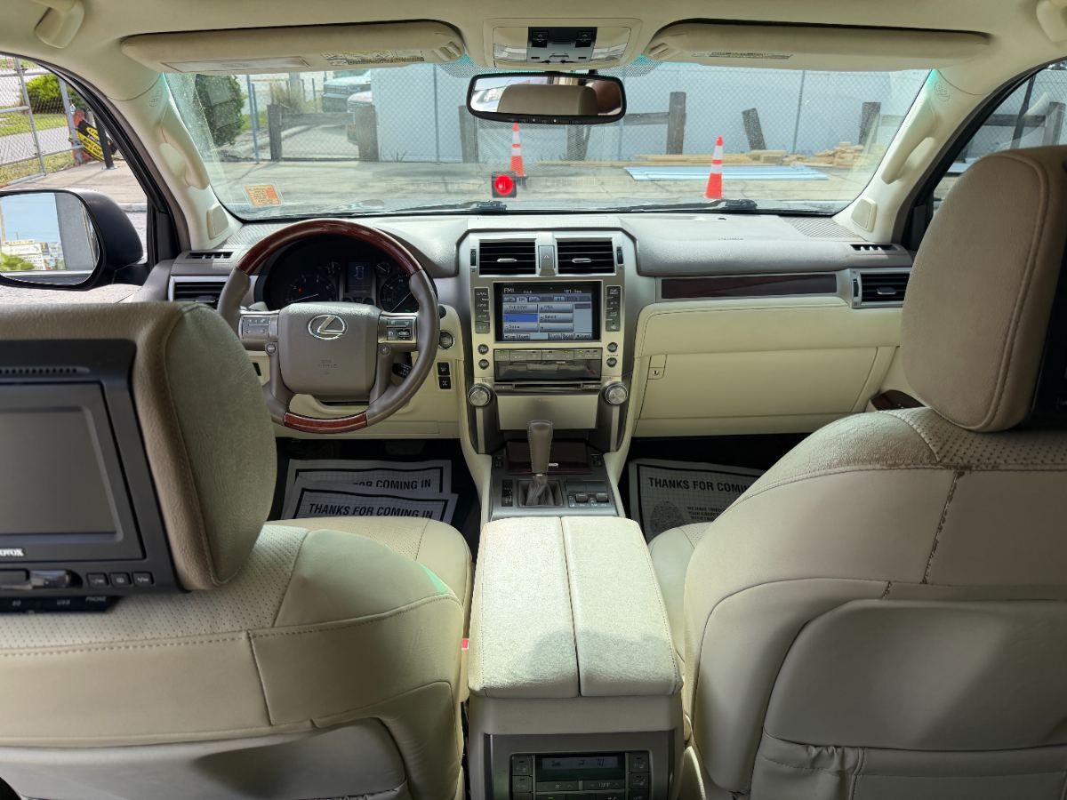 2012 Lexus GX 460 photo 27