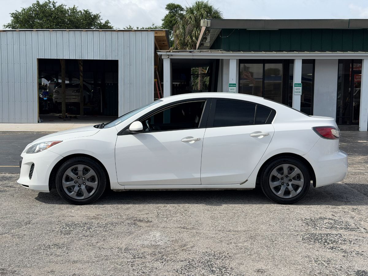 2012 Mazda MAZDA3 photo 4