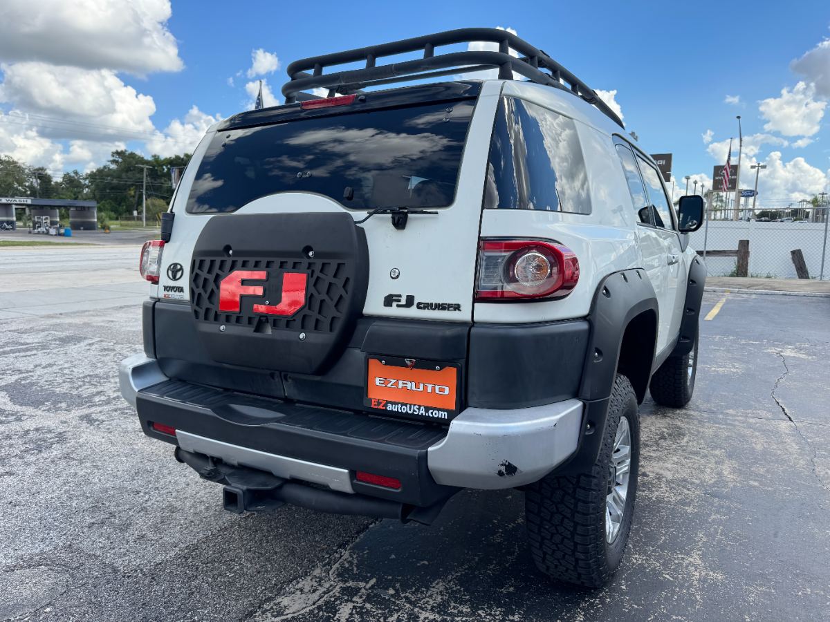 2012 Toyota FJ Cruiser photo 8