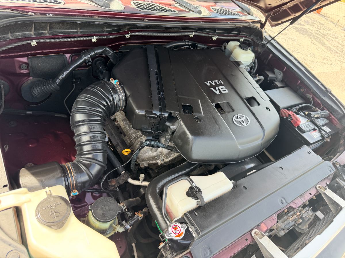 2007 Toyota FJ Cruiser photo 26