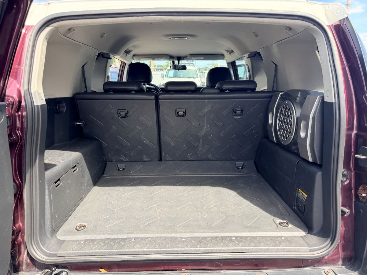 2007 Toyota FJ Cruiser photo 29