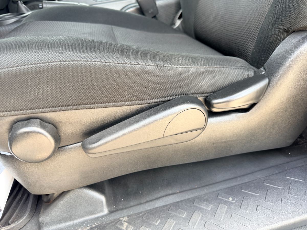 2007 Toyota FJ Cruiser photo 31