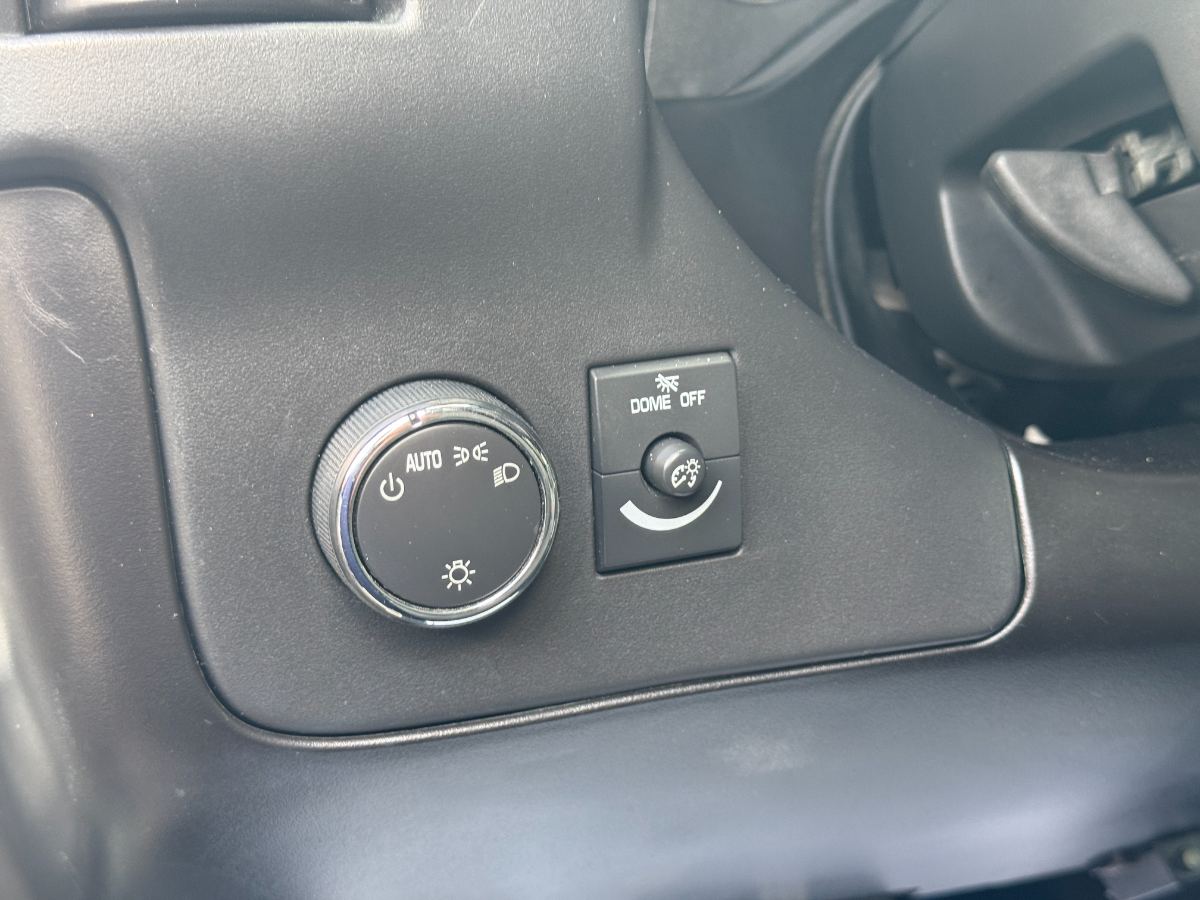 2008 GMC Savana photo 16