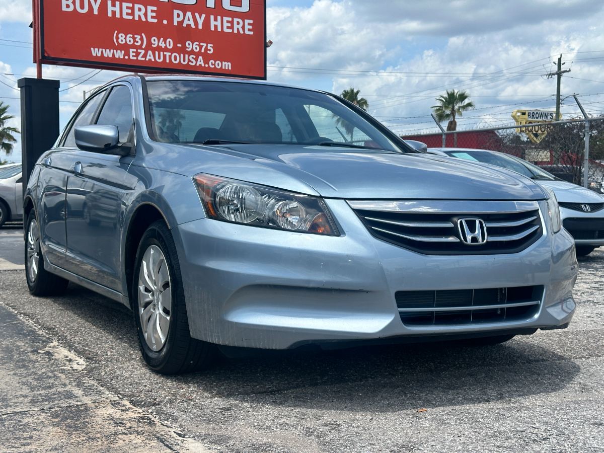 2012 Honda Accord photo 9