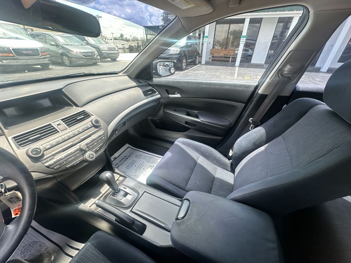 2012 Honda Accord photo 21