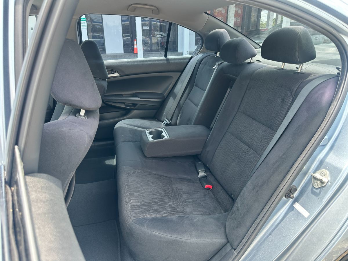 2012 Honda Accord photo 23