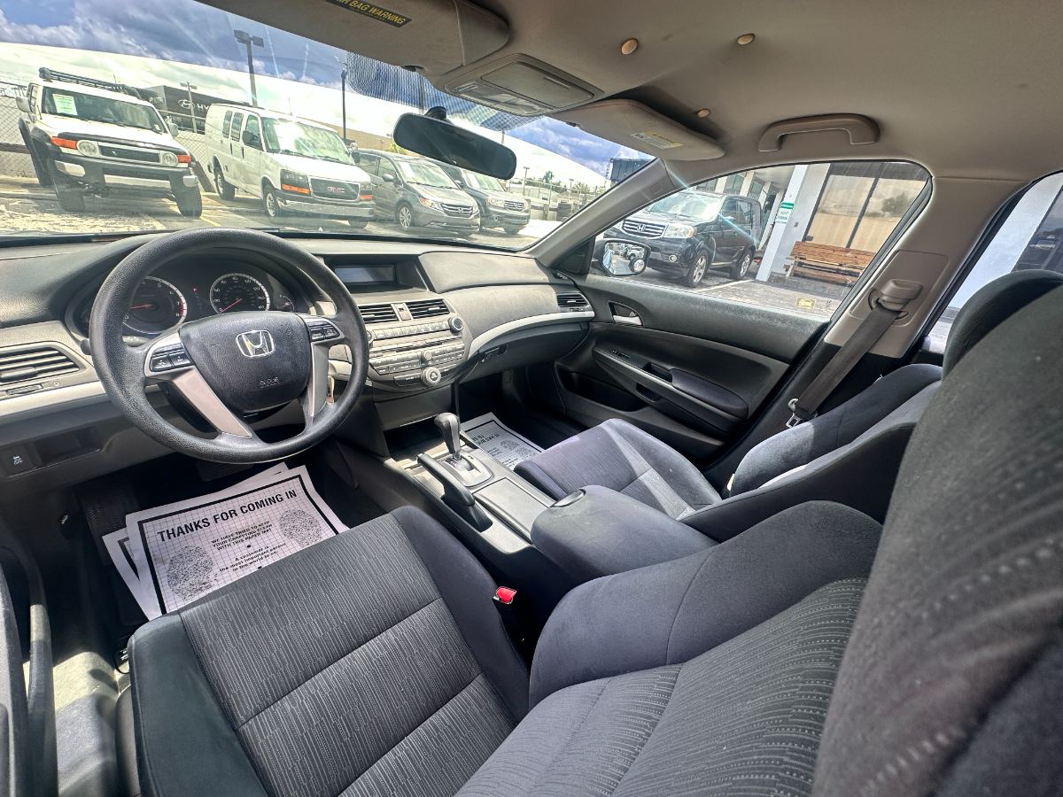 2012 Honda Accord photo 25