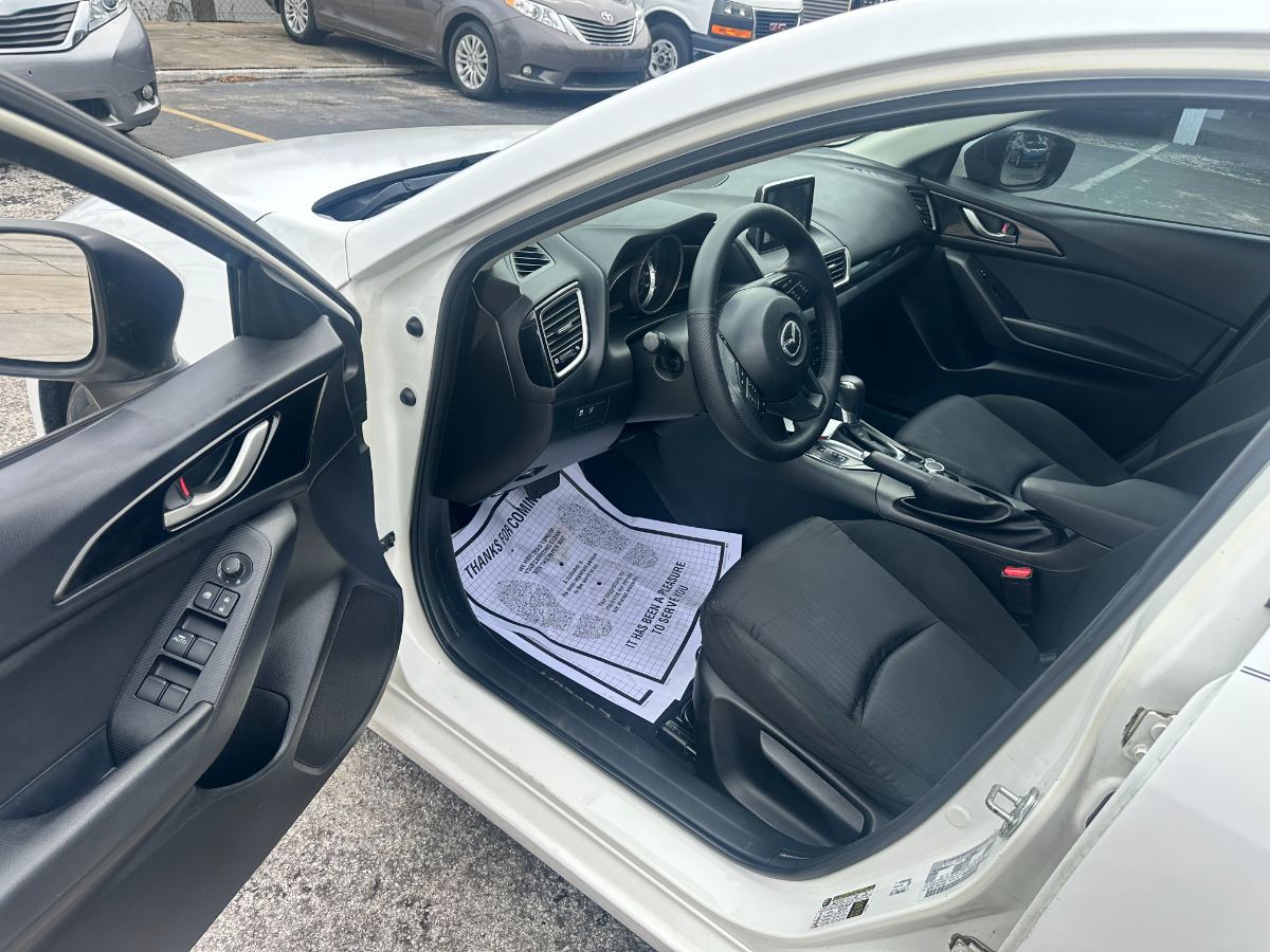 2015 Mazda Mazda3 photo 12