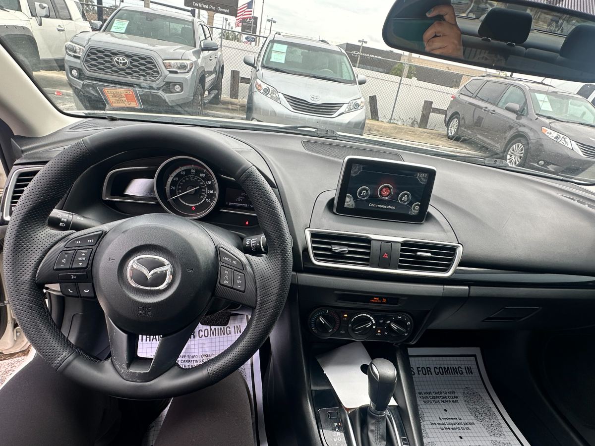 2015 Mazda Mazda3 photo 16