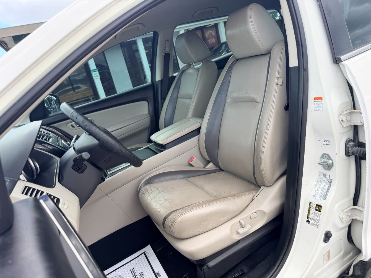 2011 Mazda CX-9 photo 12