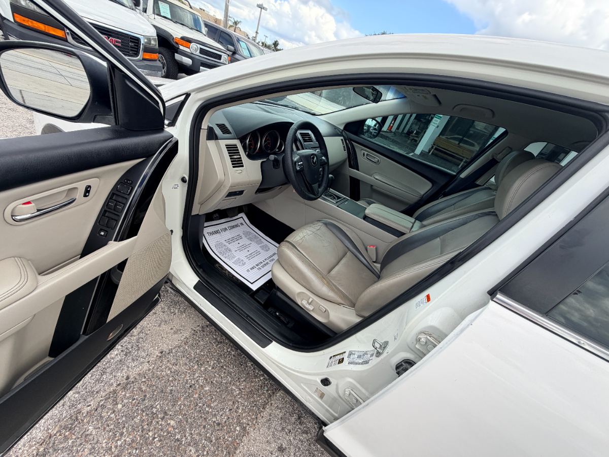 2011 Mazda CX-9 photo 14