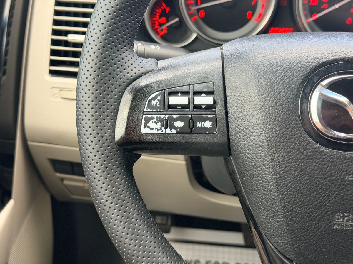 2011 Mazda CX-9 photo 18