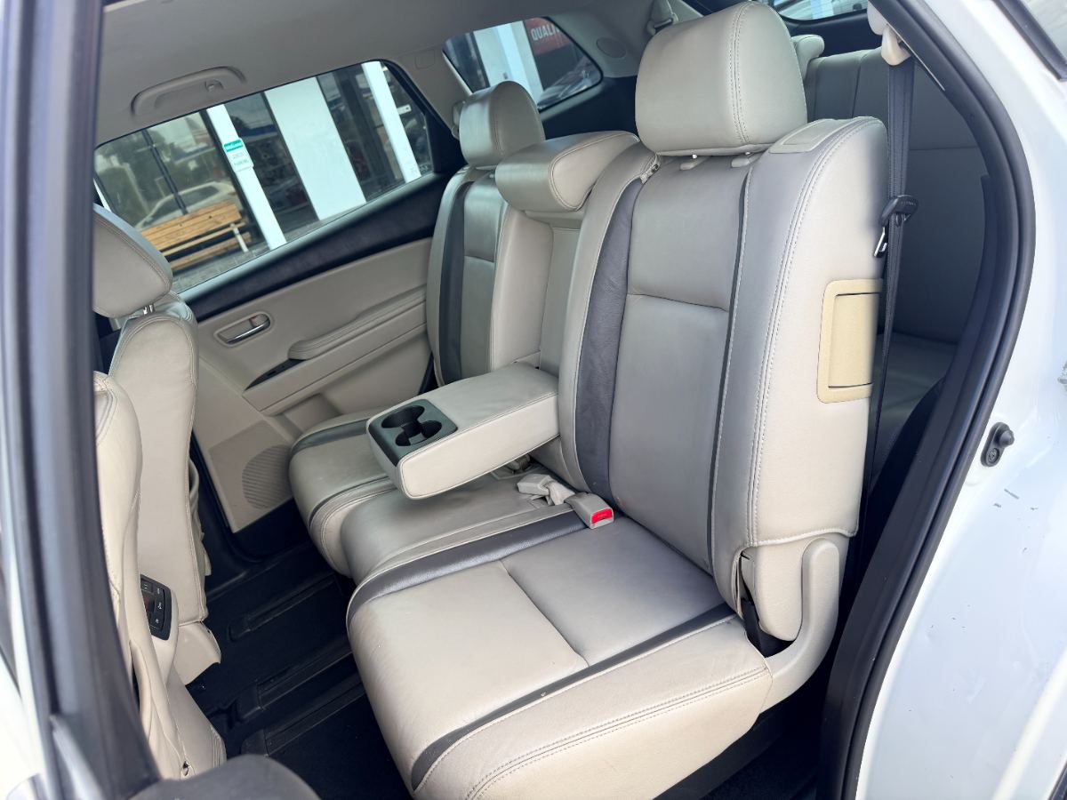 2011 Mazda CX-9 photo 24
