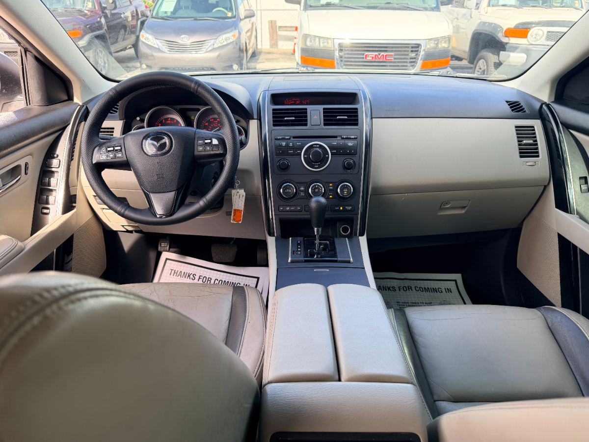 2011 Mazda CX-9 photo 25