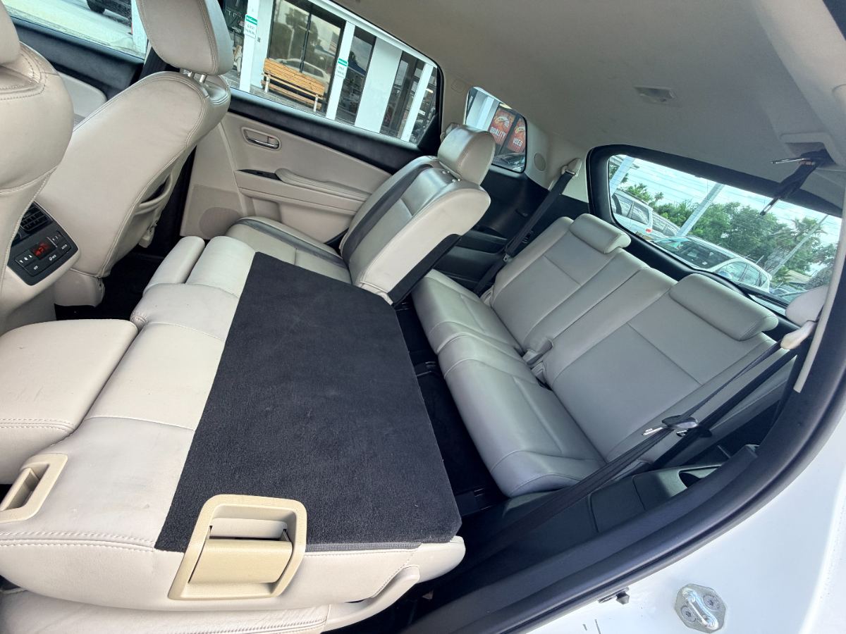 2011 Mazda CX-9 photo 26