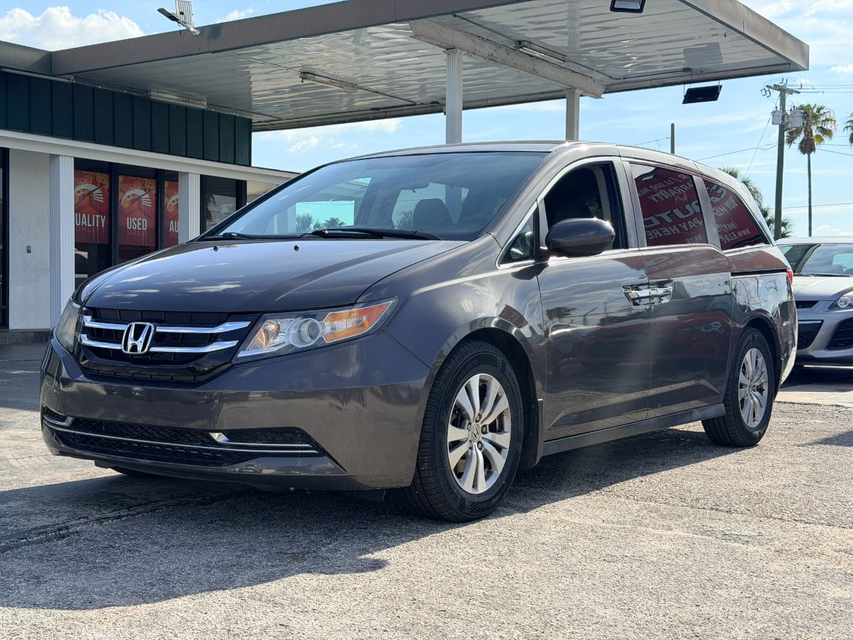 2016 Honda Odyssey photo 3