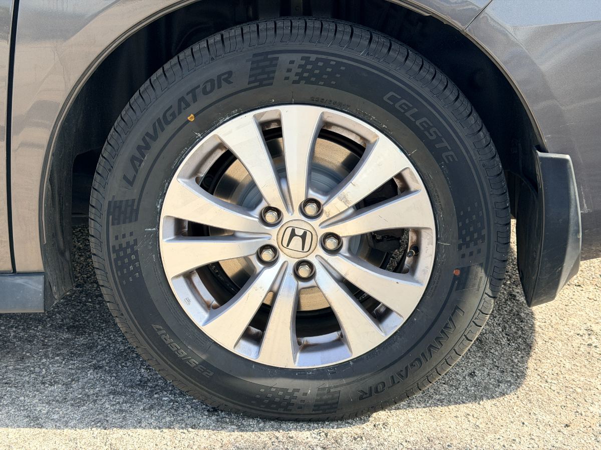 2016 Honda Odyssey photo 12