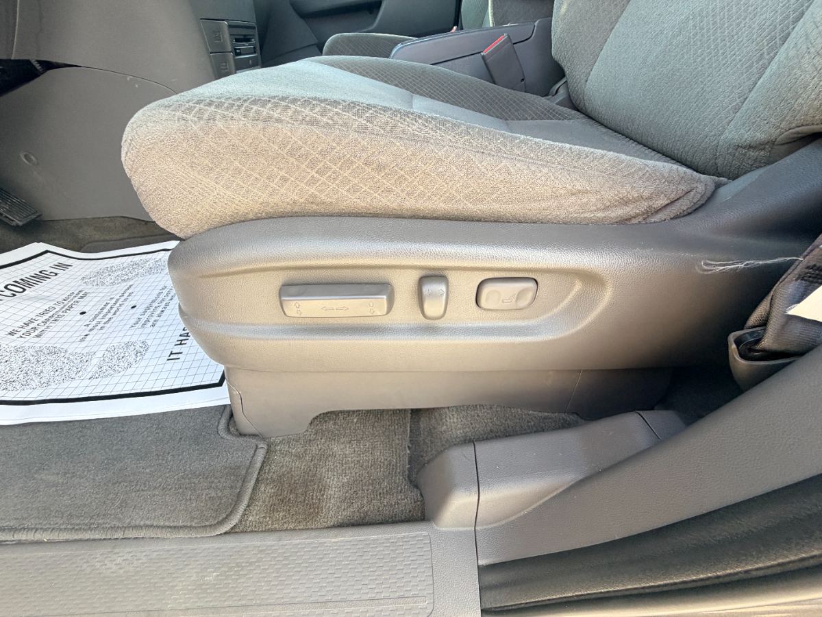2016 Honda Odyssey photo 16
