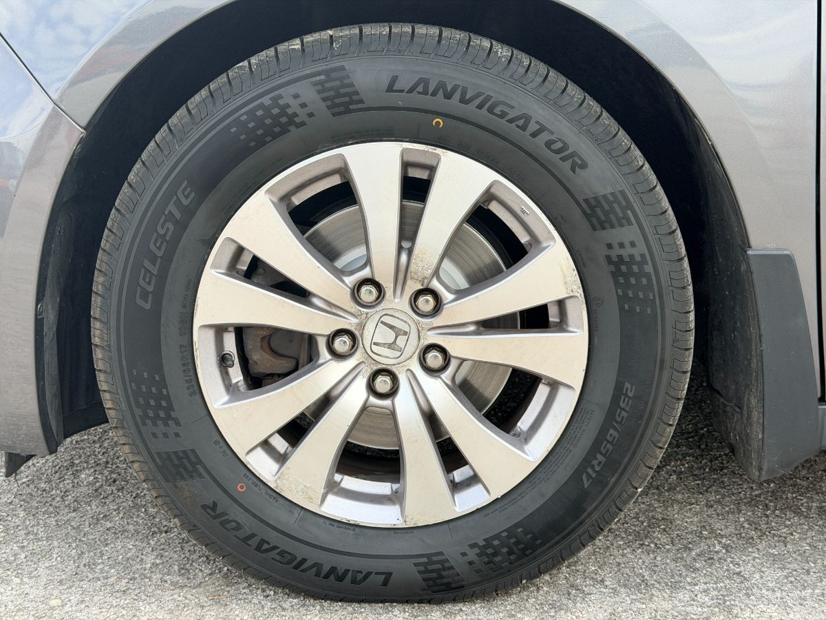2014 Honda Odyssey photo 9