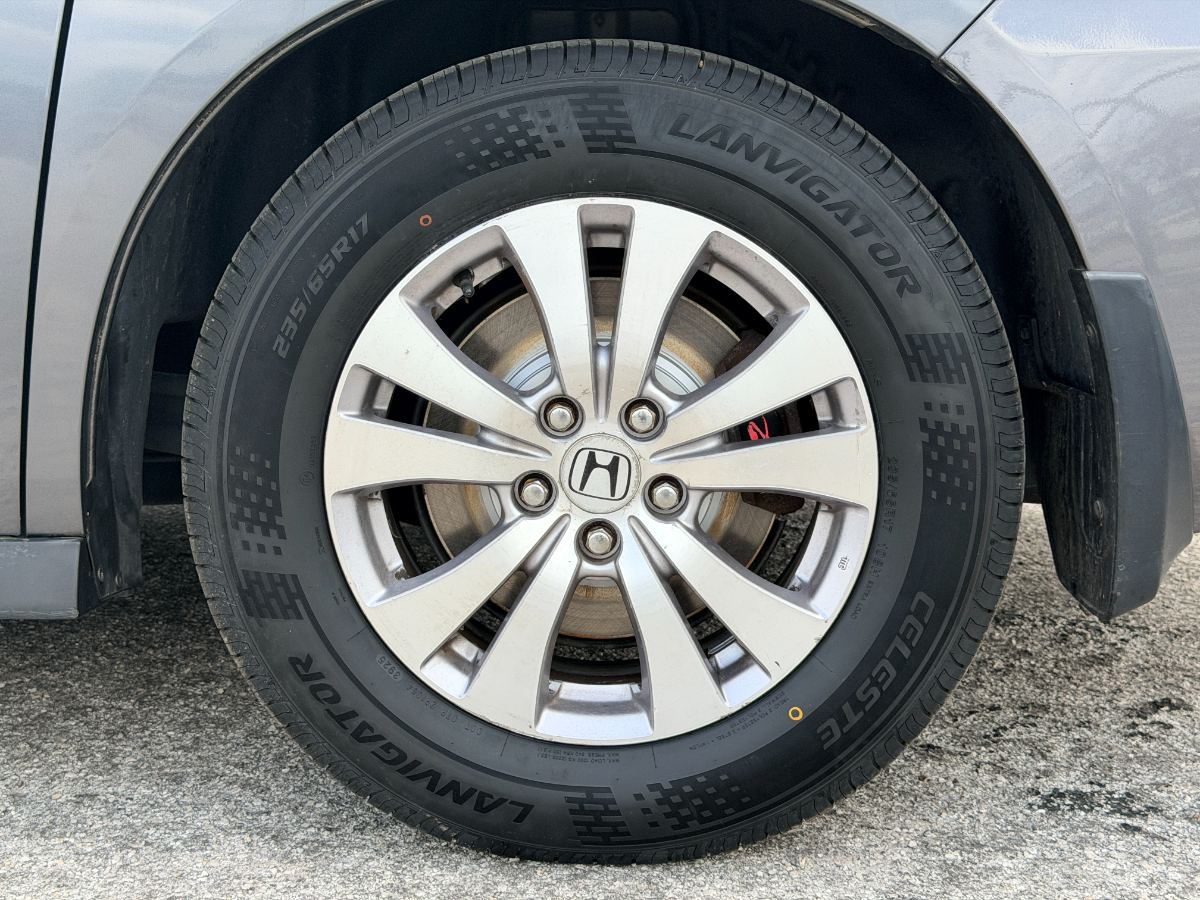 2014 Honda Odyssey photo 10