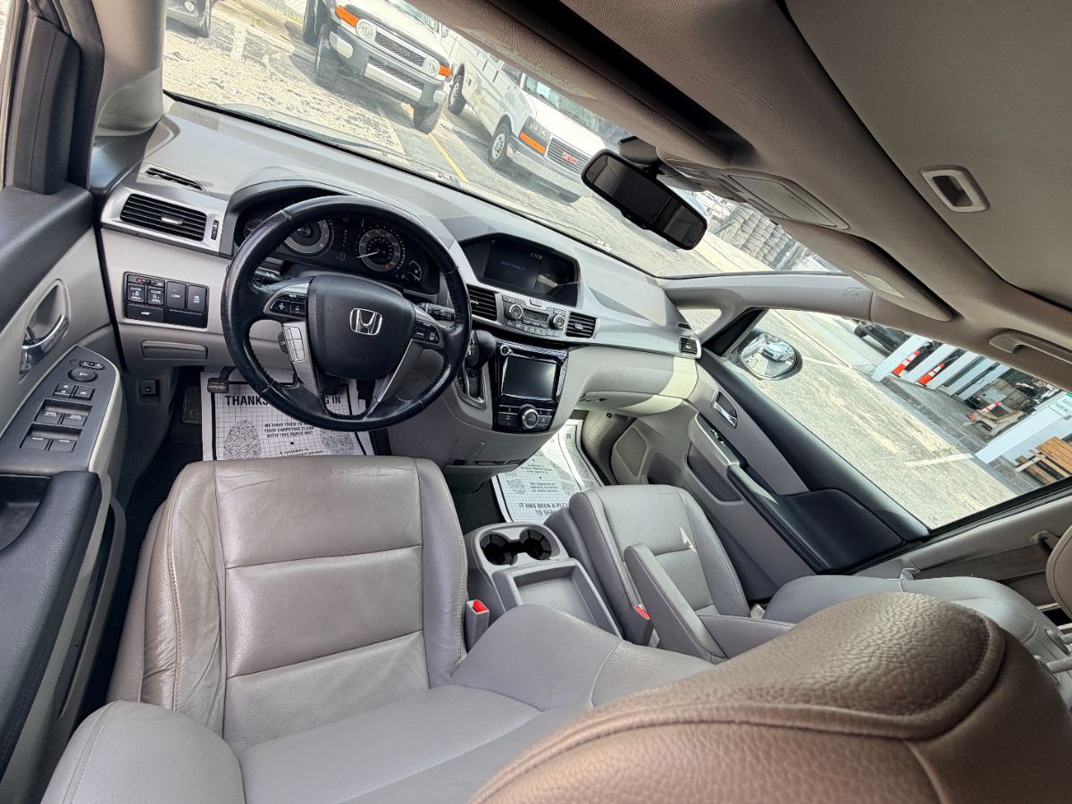 2014 Honda Odyssey photo 27