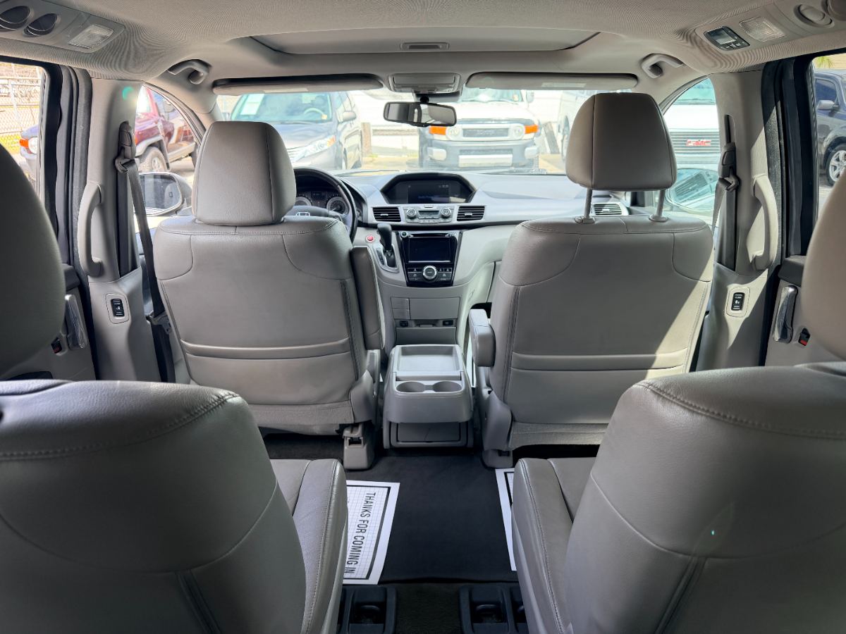 2014 Honda Odyssey photo 29