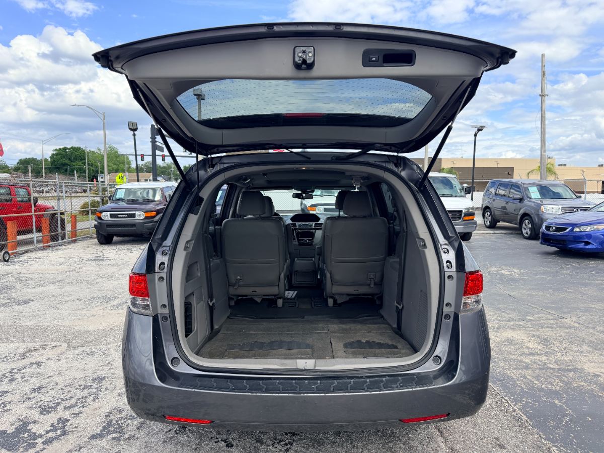 2014 Honda Odyssey photo 32