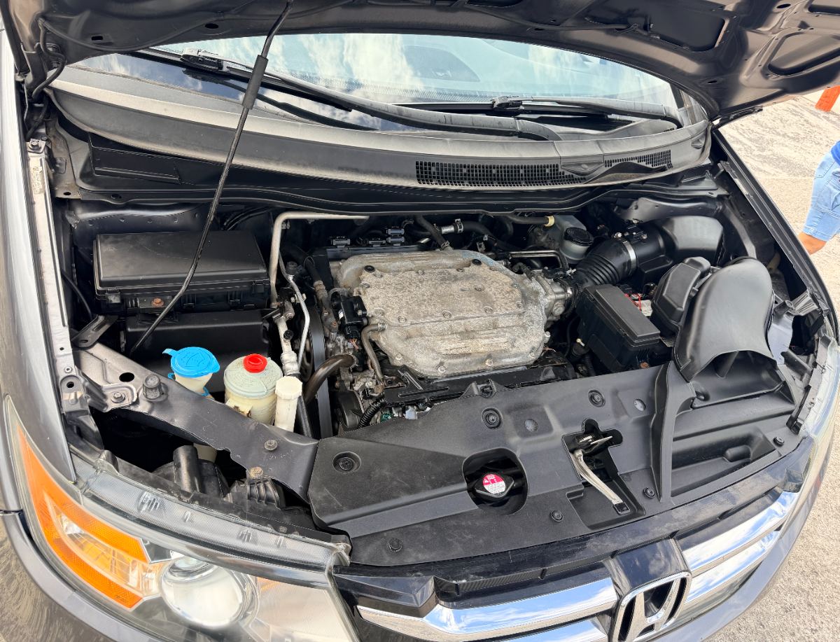 2014 Honda Odyssey photo 34