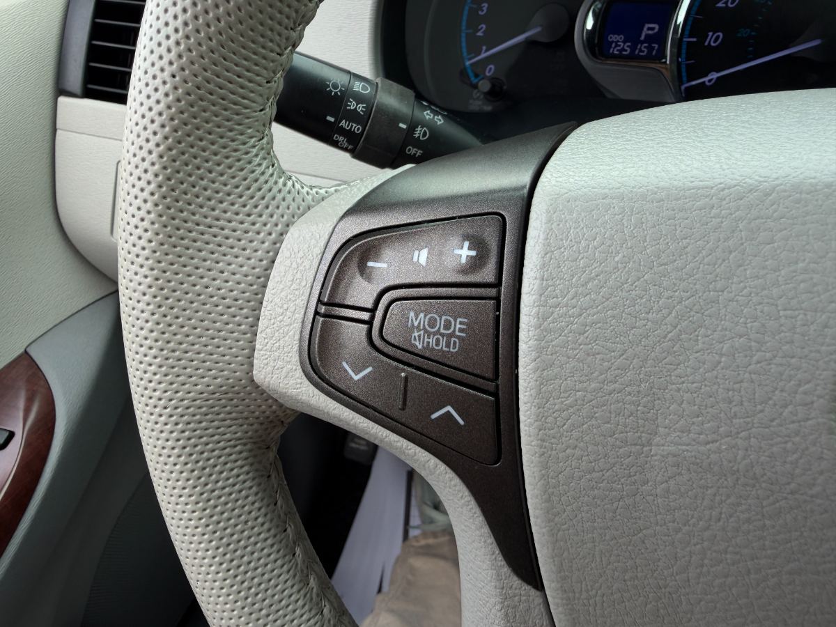 2012 Toyota Sienna photo 20
