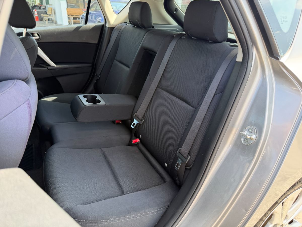 2011 Mazda MAZDA3 photo 22