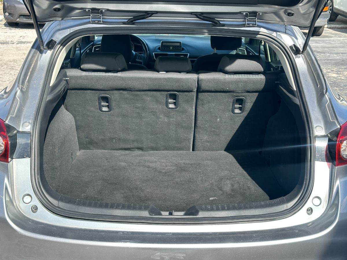 2014 Mazda Mazda3 Hatchback photo 24