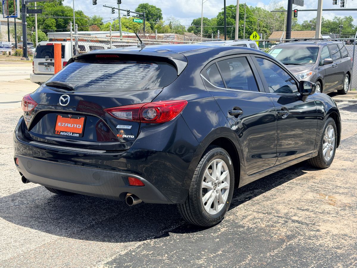 2014 Mazda Mazda3 Hatchback photo 7