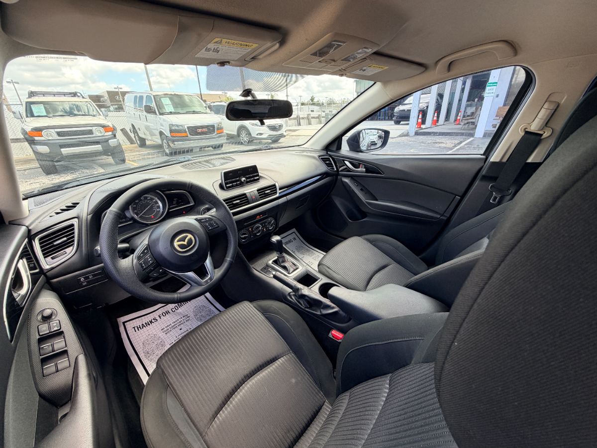 2014 Mazda Mazda3 Hatchback photo 26