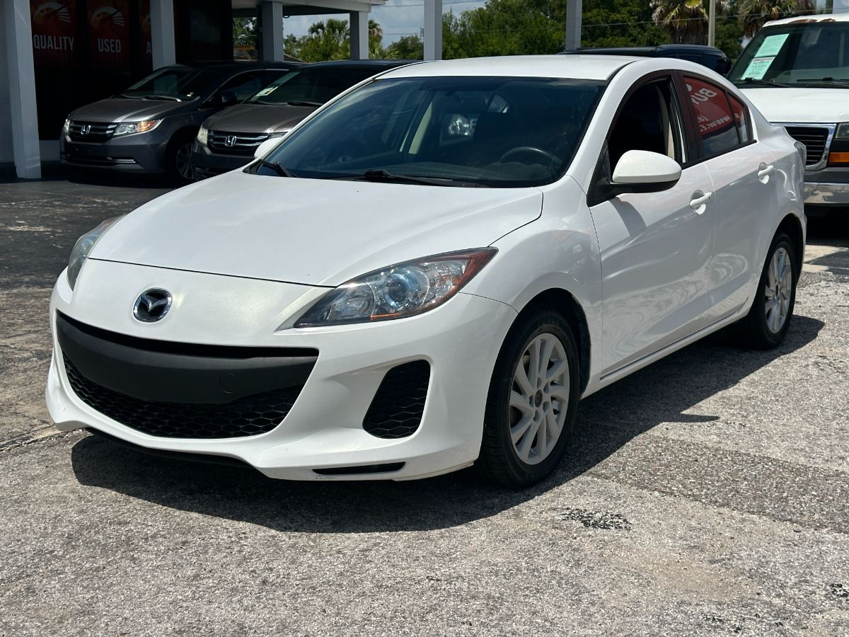 2013 Mazda Mazda3 photo 3