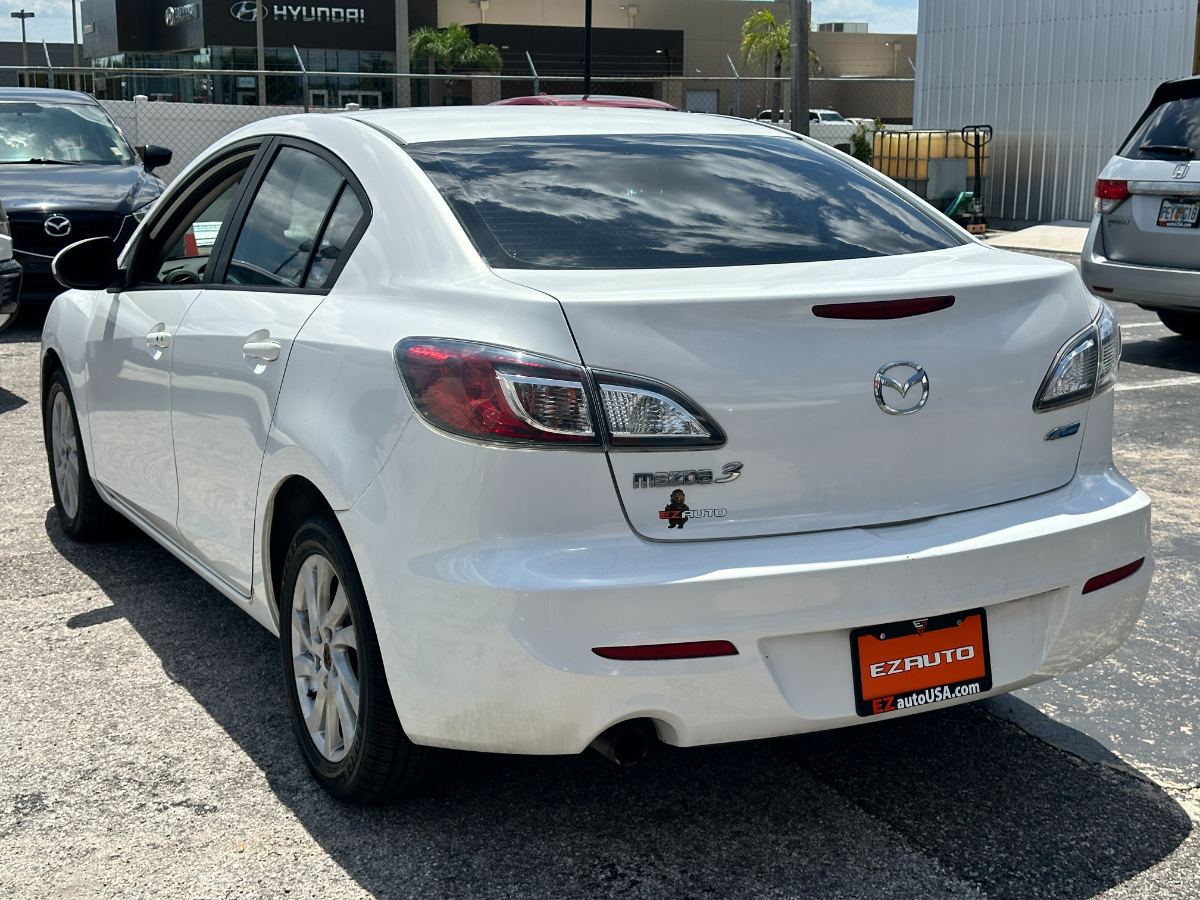 2013 Mazda Mazda3 photo 5
