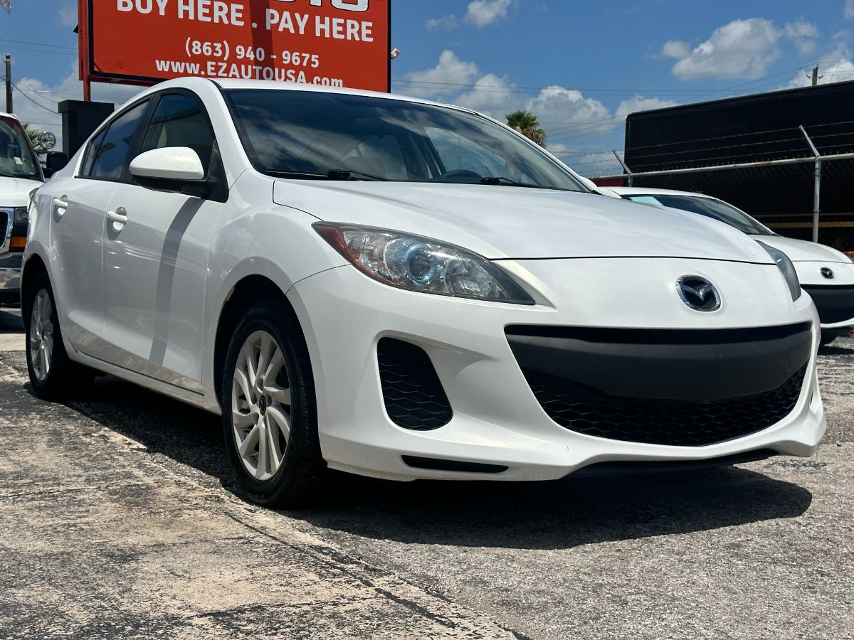2013 Mazda Mazda3 photo 9